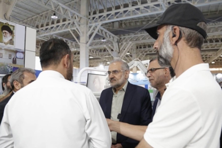 اقدامات ارزشمند وزارت بهداشت با اضافه شدن بالغ بر 15 هزار تخت بیمارستانی به ظرفیت درمانی کشور