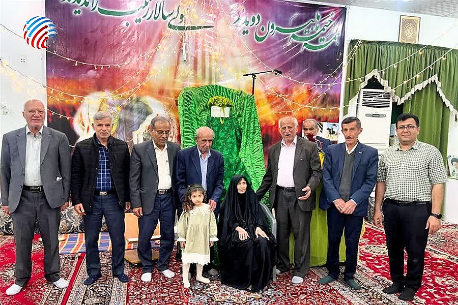 تجلیل از بانوی حسینیه‌دار لامرد؛ بی‌بی عاتکه، نماد عشق و وقف به اهل‌بیت(ع)