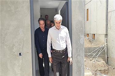تصویر بازدید رئیس هیات عامل صندوق ملی مسکن از روند پیشرفت‌ پروژه های نهضت ملی مسکن در ماهدشت